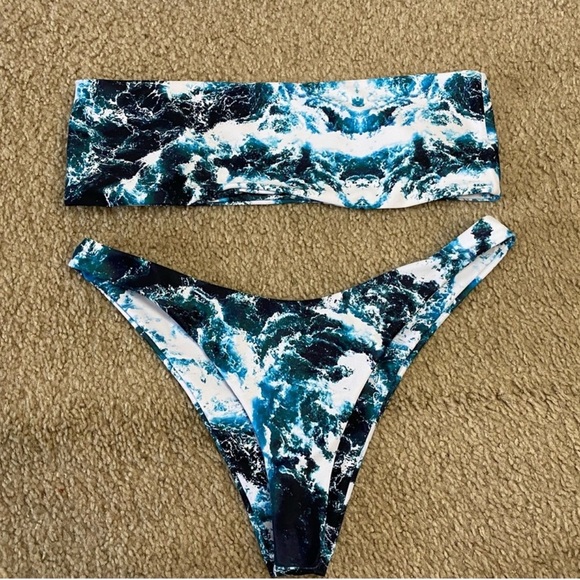 Zaful Bandeau Bikini Set Sea Print Padded Two Piece Size 8 - Picture 1 of 3